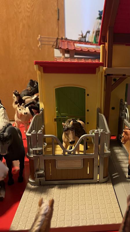 Review Thumbnail Image 0 251220409