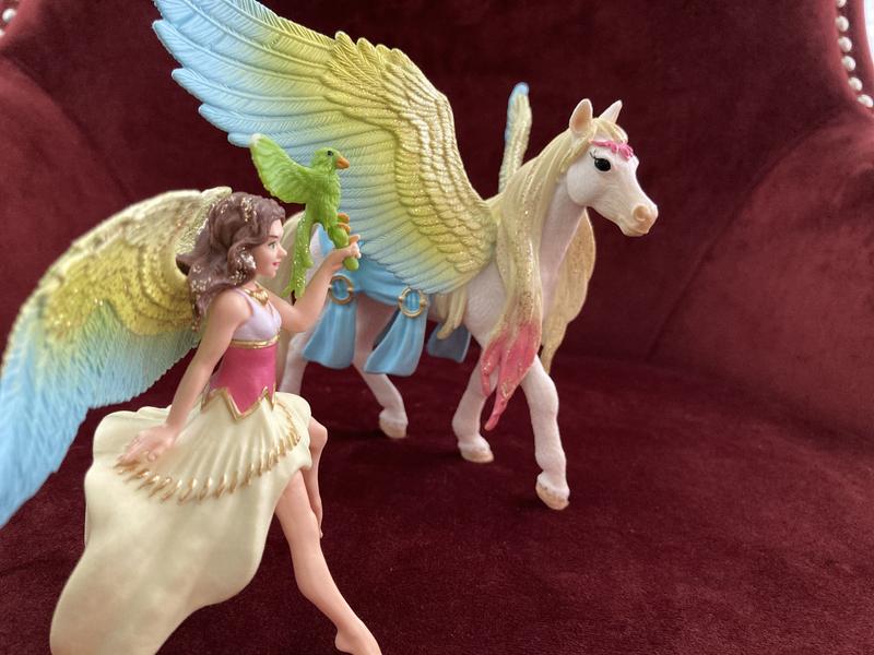 Schleich 70566 Bayala Winged Fairy Surah with Glitter Pegasus & Bird Figure Set