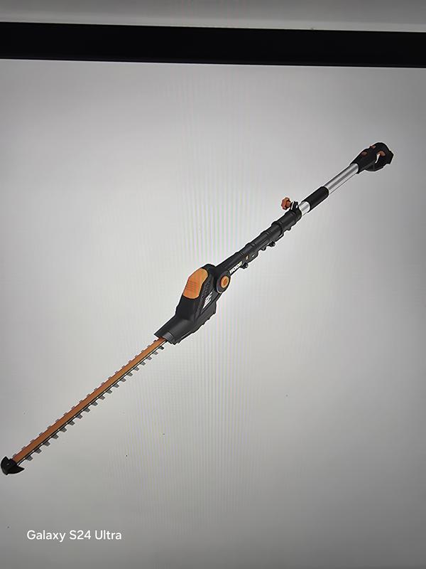 Worx WG252E.9 45cm 20V Lithium PowerShare Cordless Pole Hedge Trimmer Bare Screwfix