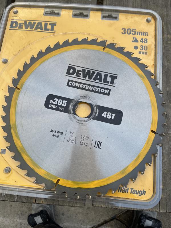 Dewalt 305 online blade