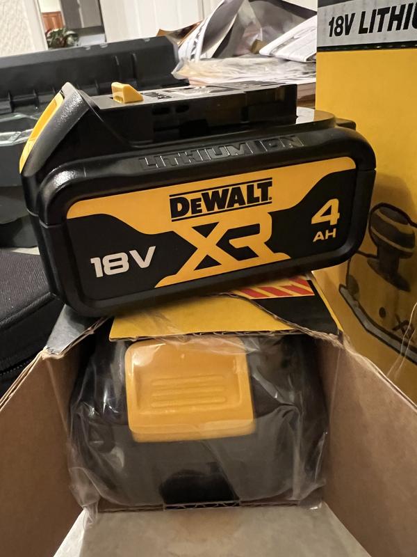 Dewalt 18v deals xr 4ah battery