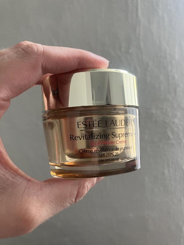 Revitalizing Supreme+ Youth Power Creme Moisturizer • 30ml