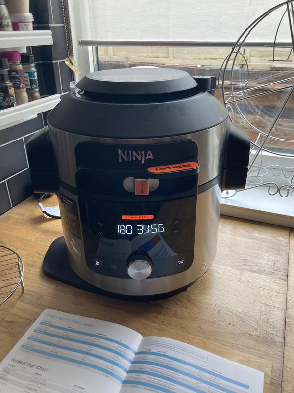 Ninja Foodi Smartlid 14-in-1 7.5L Multi Cooker Black/Silver OL650