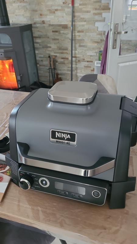 Barbecue électrique & Fumoir Woodfire Inox - NINJA - OG701EU 