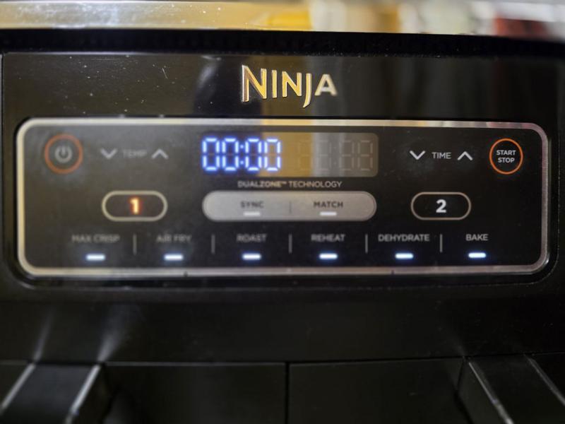 Ouvrir la fenêtre modale de l'avis 2 sur 6