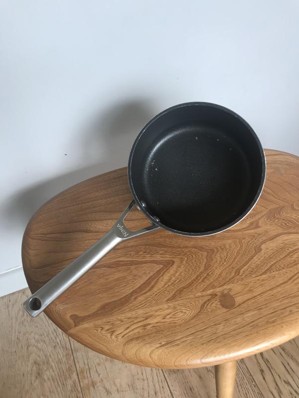 Ninja ZEROSTICK Ceramic Pro 18 cm Saucepan – Black CW30218UK