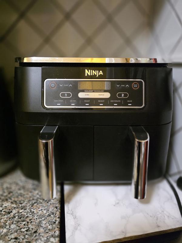 Ouvrir la fenêtre modale de l'avis 1 sur 6