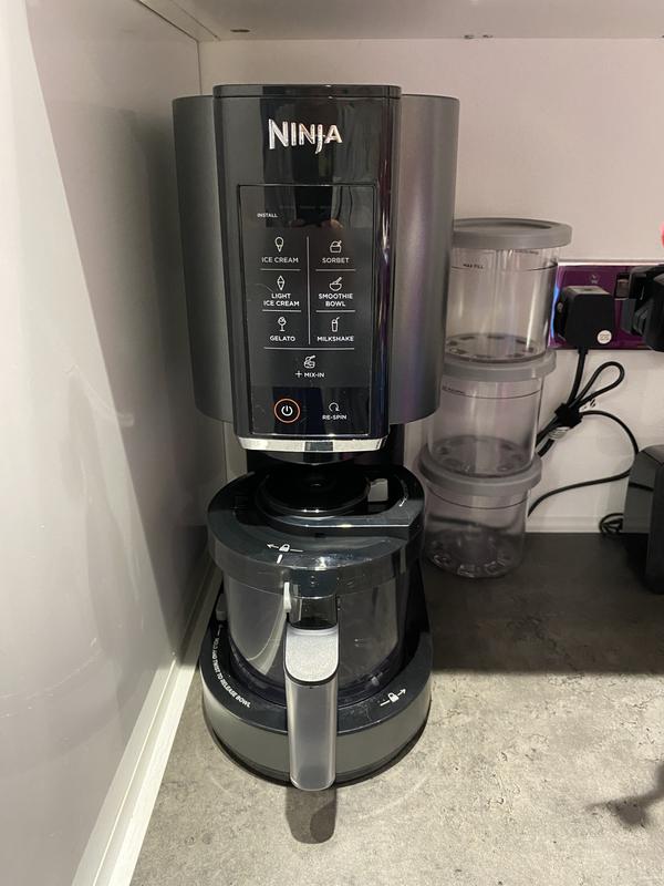 Ninja CREAMi Ice Cream & Frozen Dessert Maker (5 Tub Bundle)