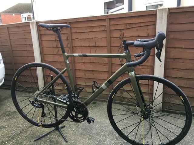 cannondale caad disc 105