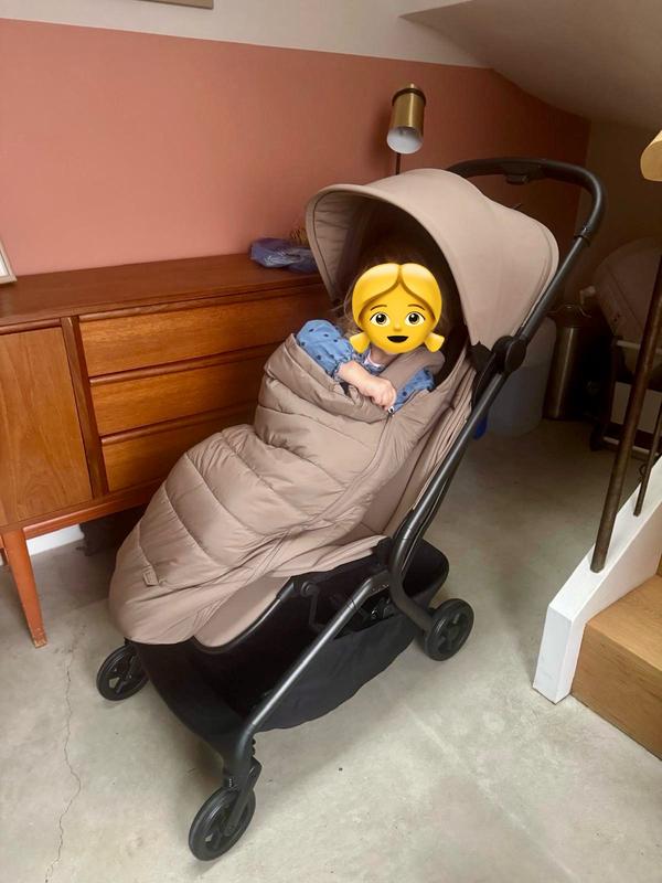 Nia Compact Folding Travel Stroller - World's IATA Cabin Compliant