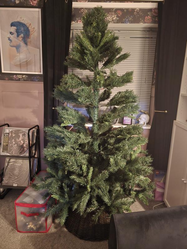 Malmo Pine Christmas Tree | Simply Be