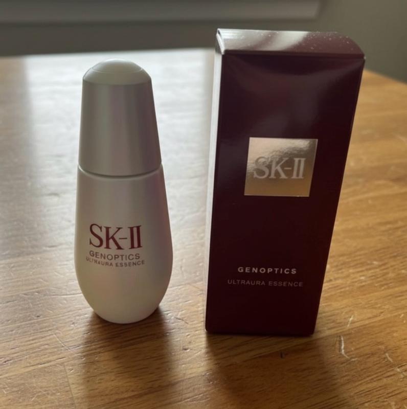 SK-II GenOptics Spot Essence Serum 50ml | Dermstore