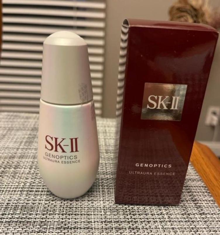SK-II GenOptics Spot Essence Serum 50ml | Dermstore