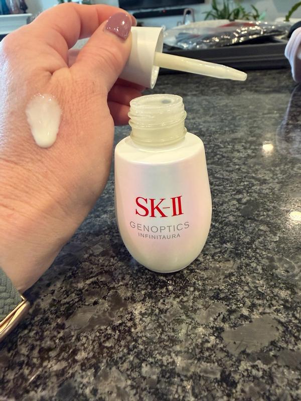 美容液 SK-II GENOPTICS INFINITURA ESSENCE 50ml SK-II Genoptics Infinitaura Essence 50 ml – LAMOUR Beauty & Life