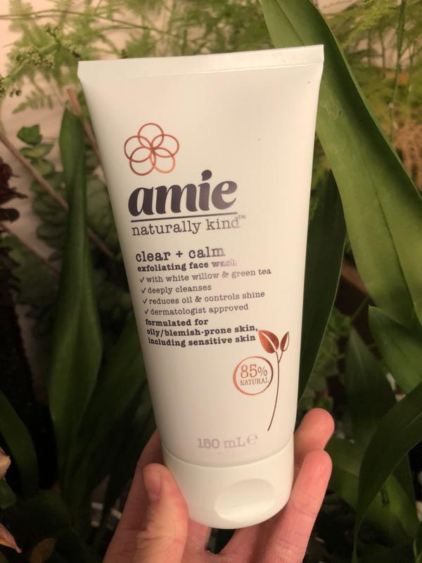 amie exfoliating face wash