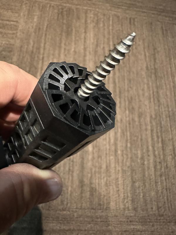 No Ball Head on this end, that part that screws to the tree.