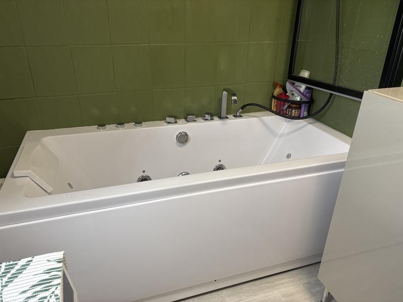 Ouvrir la fenêtre modale de l'avis 1 sur 1