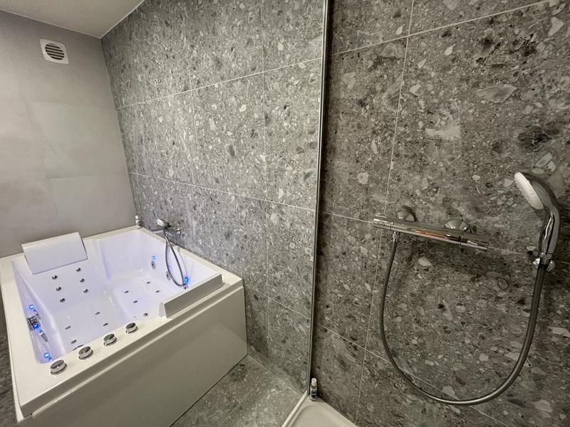 Ouvrir la fenêtre modale de l'avis 2 sur 2