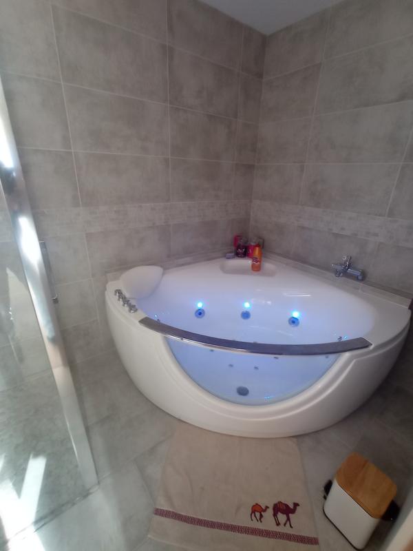 Ouvrir la fenêtre modale de l'avis 1 sur 3