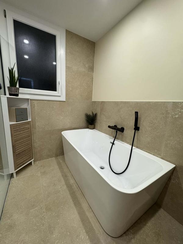 Ouvrir la fenêtre modale de l'avis 1 sur 2