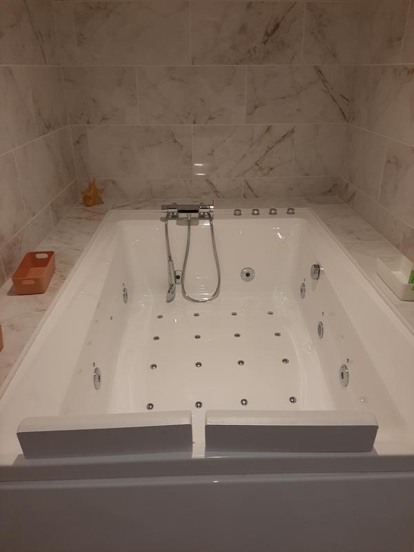 Ouvrir la fenêtre modale de l'avis 1 sur 2