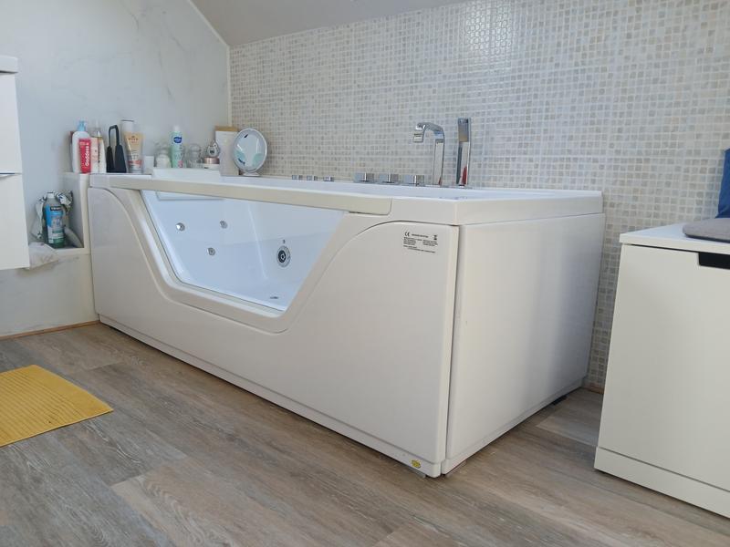 Ouvrir la fenêtre modale de l'avis 1 sur 3