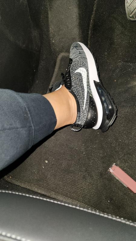 Nike flyknit air max review best sale