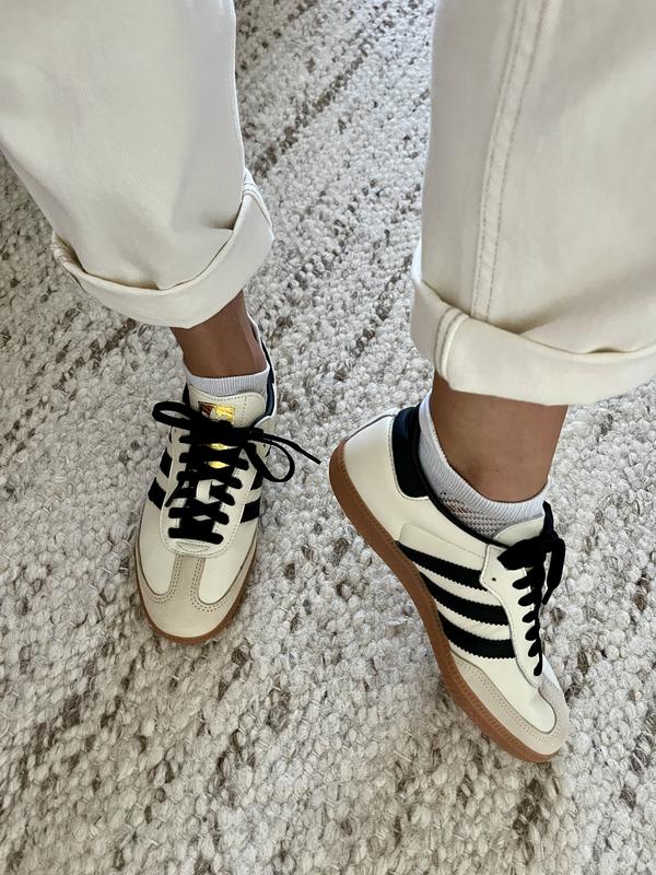 【ADIDAS】Samba OG Cream White Core Black adidas Originals Samba OG Cream White/Core Black/Sand Strata