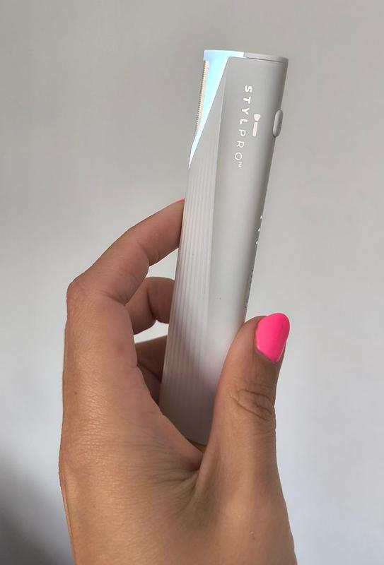 STYLPRO 2-in-1 Light Up Sonic Dermaplane & Trimmer – STYLIDEAS