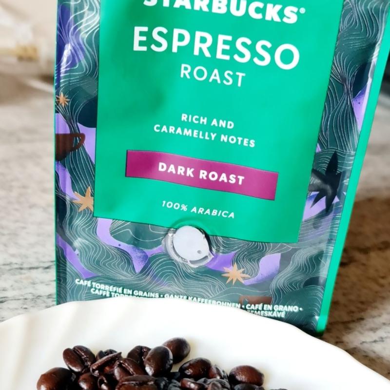 Starbucks® Espresso Roast Dark Roast Café en grains torréfié (200g