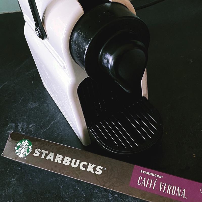 Starbucks Caffe Verona Dark Roast Coffee, Capsules for Nespresso Vertuo, 8  count, 100g/3.5 oz. Box {Imported from Canada}