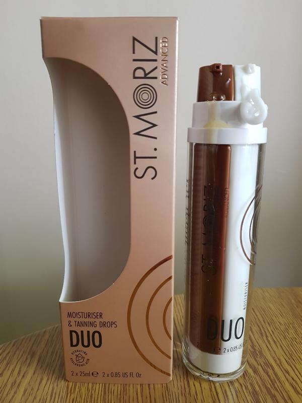 Advanced Moisturiser & Tanning Drops Duo, 50ml | St. Moriz