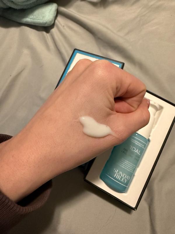 Review Thumbnail Image 0 373607615