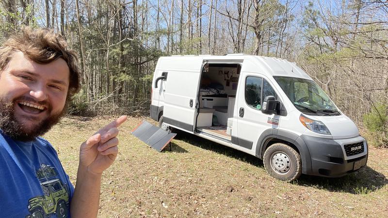 Living in a Van with Off Grid Air Conditioning!
