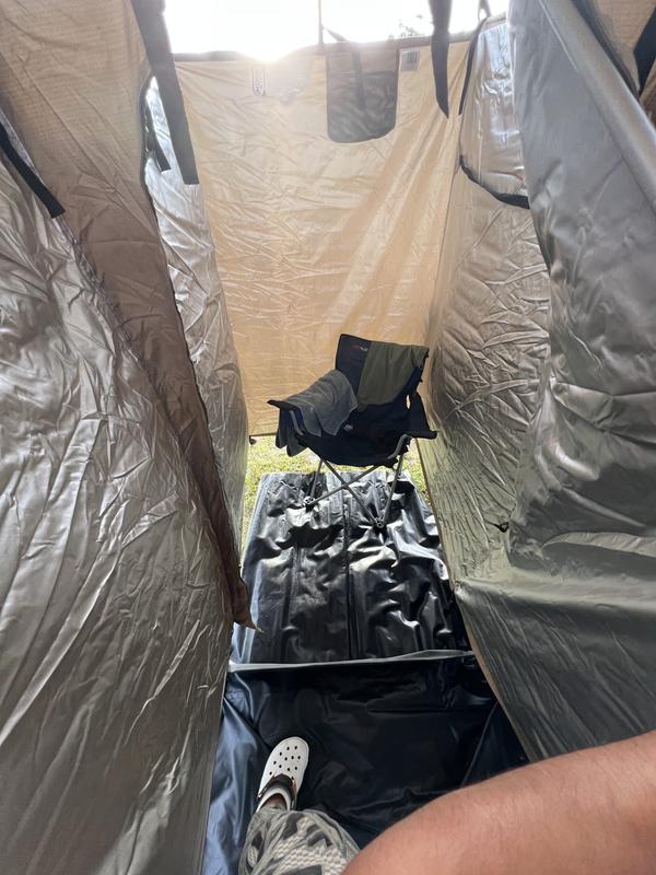 Instant shower clearance tent