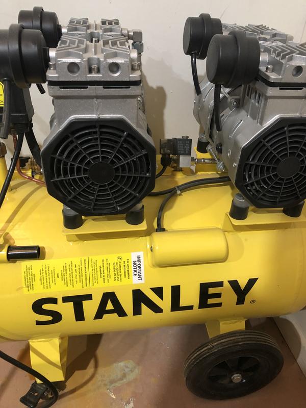 Compressore lt.50 hp 2 stanley 