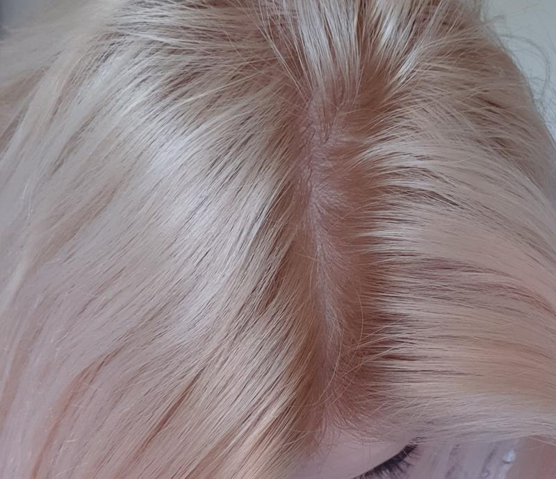 Superdrug Performance Permanent Hair Dye Ultra Light Blonde Superdrug