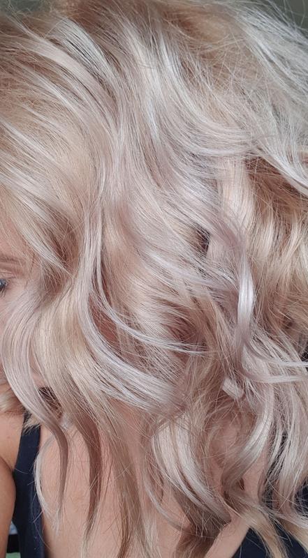 frosted blonde hair dye