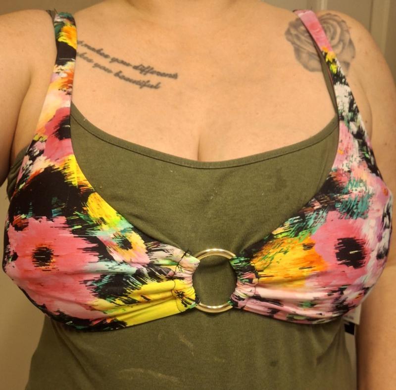 Review Thumbnail Image 0 374367889