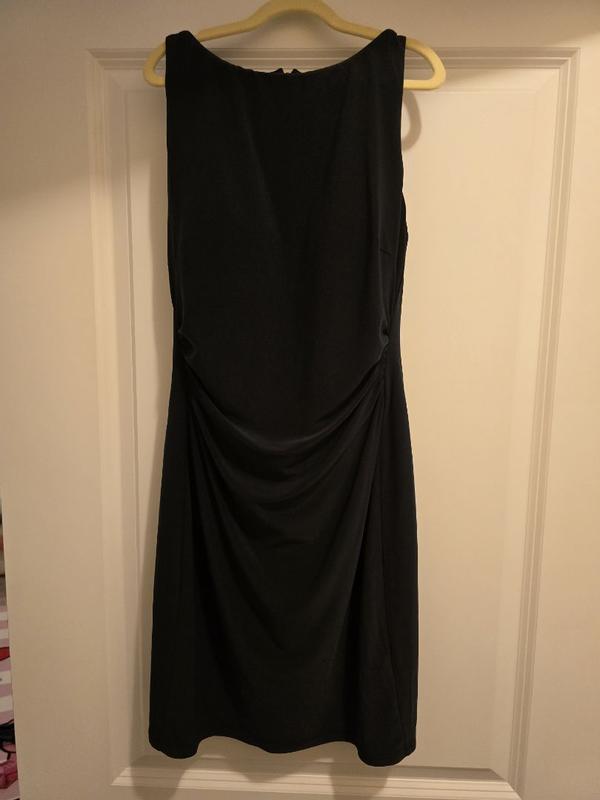 Review Thumbnail Image 0 368871903