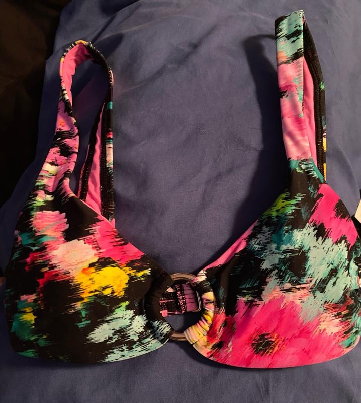 Review Thumbnail Image 0 372591152