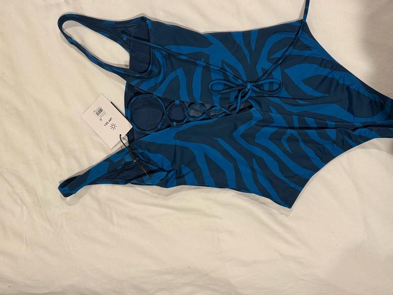 Review Thumbnail Image 1 351254855