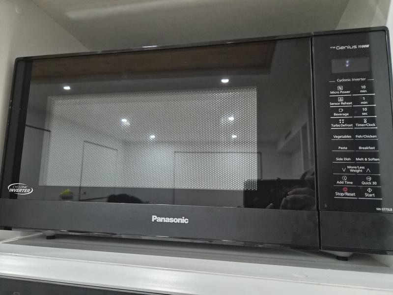 User Reviews - Panasonic 44L Cyclonic Inverter Microwave