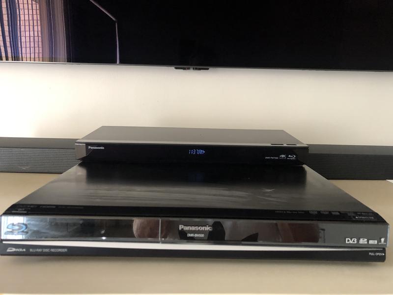 【hika】Panasonic DMR-BWT560 Blu-ray Panasonic DMR-BWT560 Blu-ray/DVD/HDD Recorder 500GB Good
