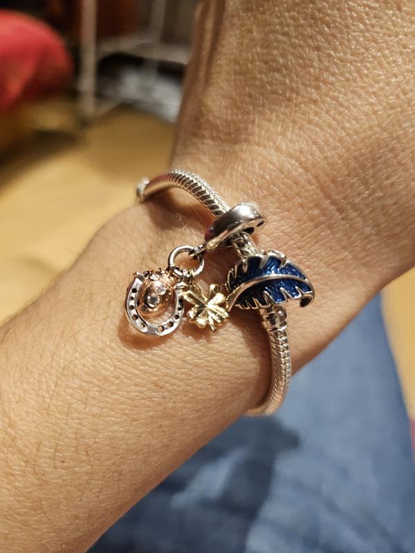 Charm Pluma Curvada Azul Pandora ES