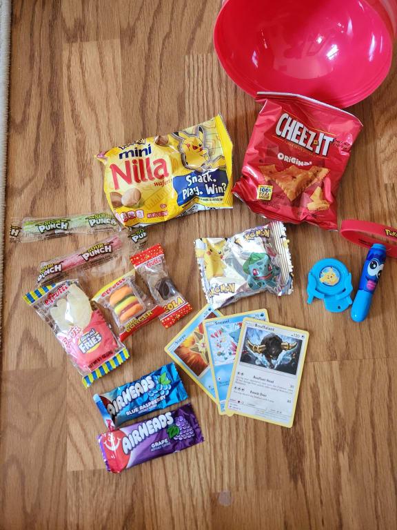 Kiddos loved the favors!!