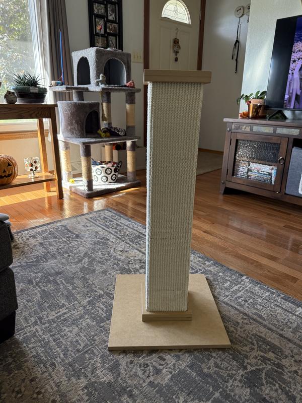 SmartCat Ultimate Scratching Post, 32" H Petco