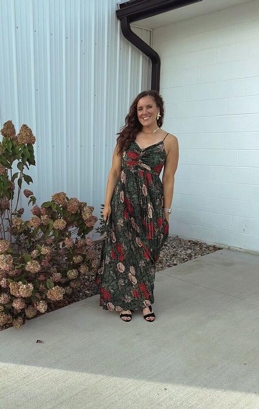 Review Thumbnail Image 0 364985624