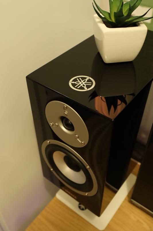 Yamaha NS-BP401 Bookshelf Speakers