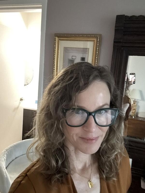 Review Thumbnail Image 0 1202567698